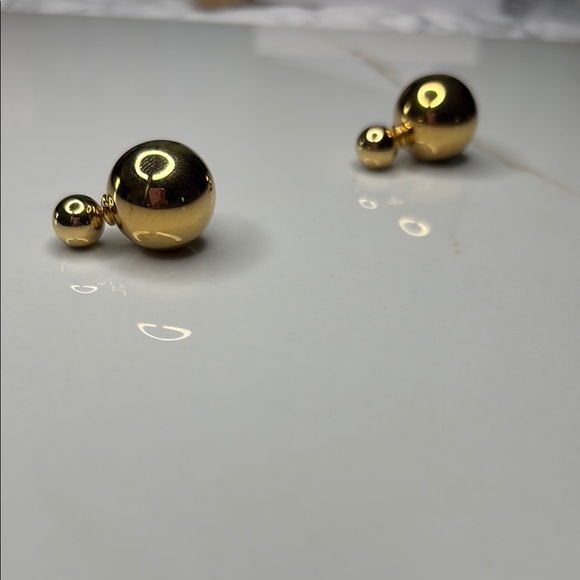 Timeless Gold Spherical Stud Earrings - Picture 2 of 3